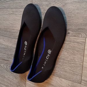Black Rothy's ladies flats size 12